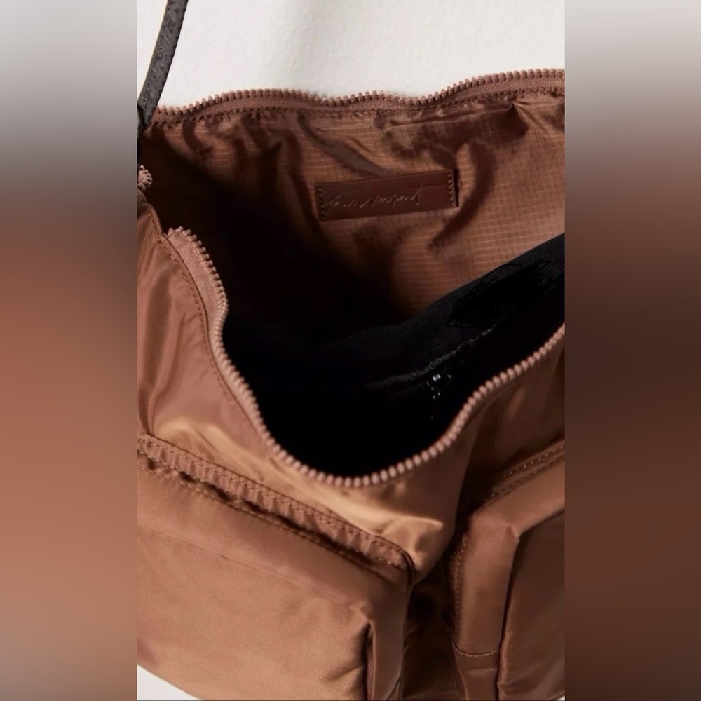 Free People Movement Olive Branch Brown Sling Crossbody Bag NWT🔖 - Picture 4 of 4